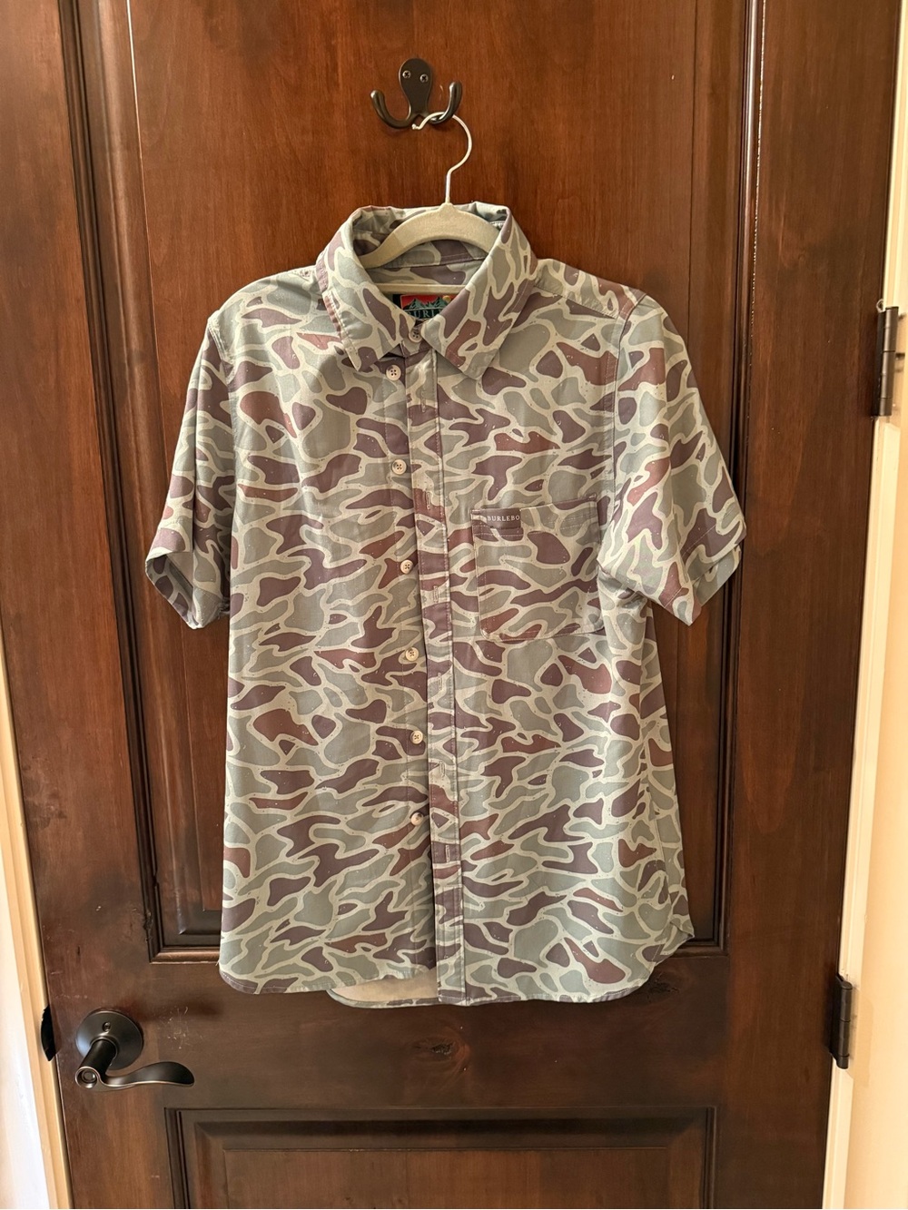 BURLEBO Short-Sleeve Camouflage Button-Down Shirt - Gray and Brown